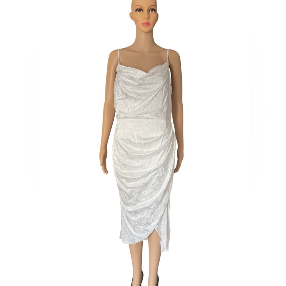 Marthea Chic White Draped Midi Dress